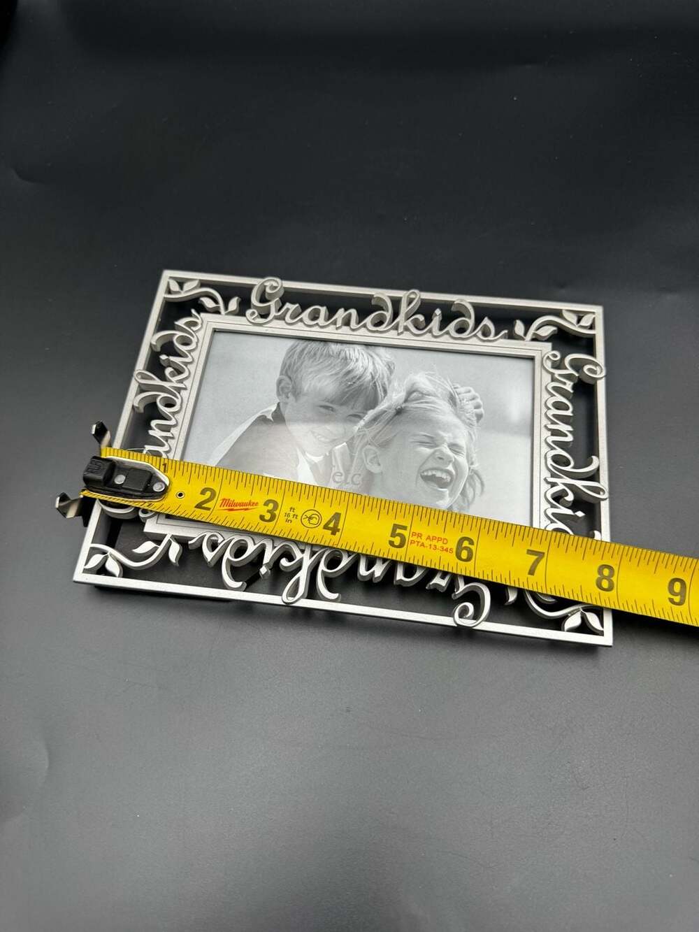 Fetco Home Decor Grandkids Metal Picture Frame 6x4 - Picture 4 of 4